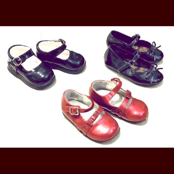 3️⃣ Kid’s beautiful toddler shoes, Sold as is. - Picture 3 of 7